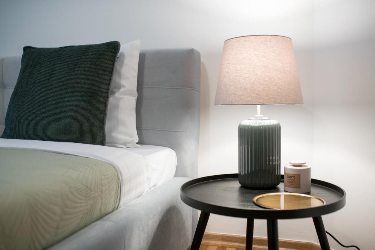 Wawelove Pilsudskiego - 3 Bedroom Apt. With Balcony And Free Parking! Kraków Zewnętrze zdjęcie