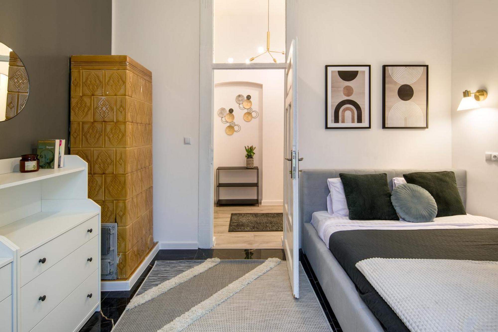 Wawelove Pilsudskiego - 3 Bedroom Apt. With Balcony And Free Parking! Kraków Zewnętrze zdjęcie