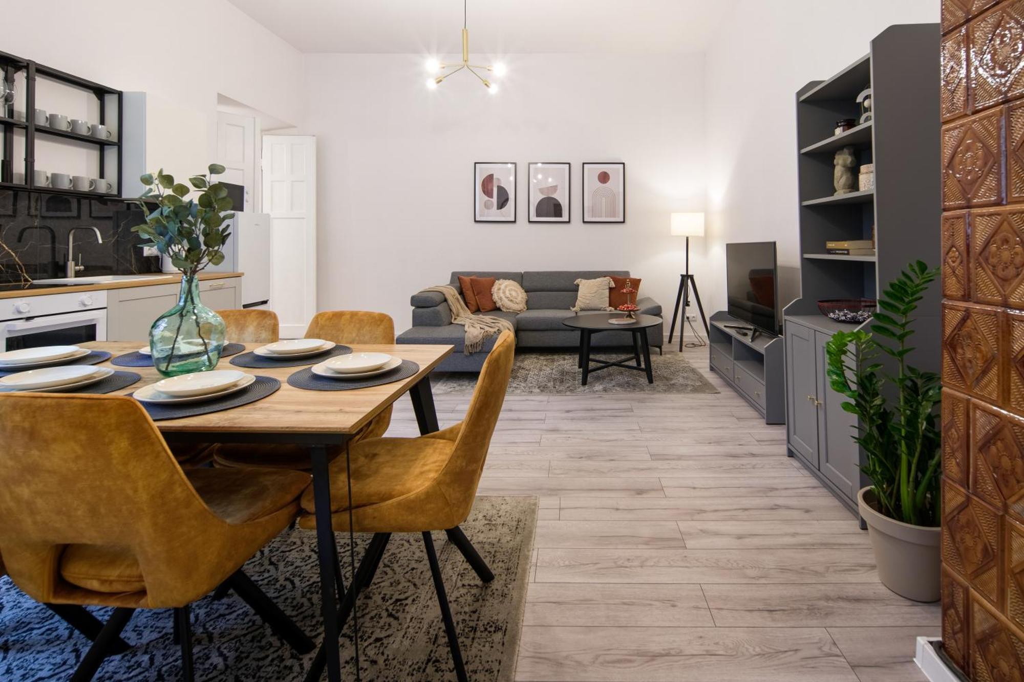 Wawelove Pilsudskiego - 3 Bedroom Apt. With Balcony And Free Parking! Kraków Zewnętrze zdjęcie